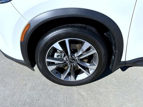 Used 2025 INFINITI QX60 Luxe w/ Vision Package AWD/4WD image 24