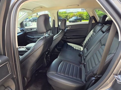 Used 2022 Ford Edge SEL w/ Convenience Package AWD/4WD image 10