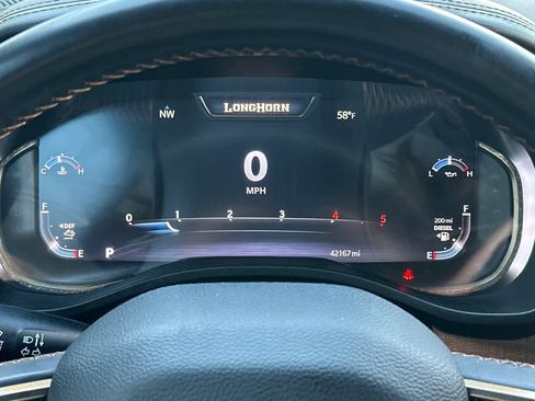 Used 2023 RAM 1500 Limited w/ Body Color Bumper Group image 28