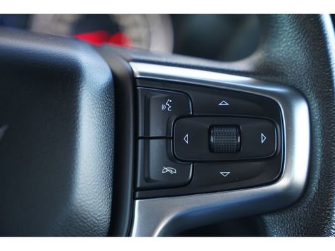 Used 2020 Chevrolet Silverado 1500 LT w/ Remote Start Package image 23