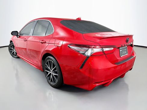 Used 2023 Toyota Camry SE w/ Convenience Package image 5