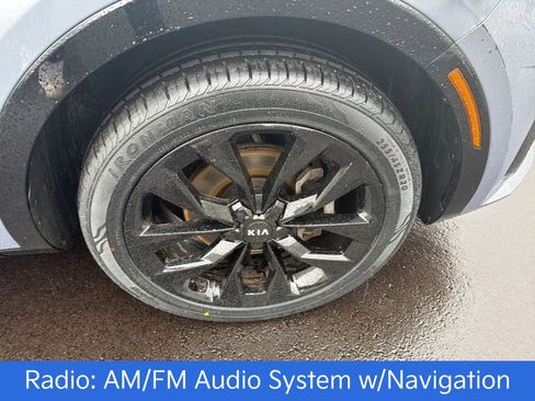 Certified 2021 Kia Sorento SX image 25