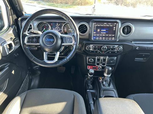 Used 2023 Jeep Wrangler Unlimited Rubicon 4xe w/ Cold Weather Group image 16