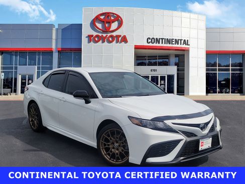 Certified 2024 Toyota Camry SE FWD image 1
