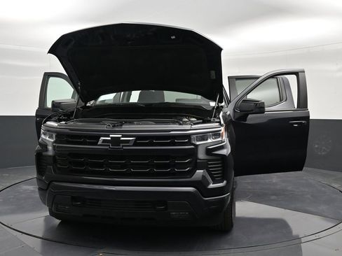 Used 2024 Chevrolet Silverado 1500 RST image 14