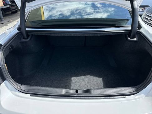 Used 2021 Dodge Charger R/T w/ Plus Group RWD image 20