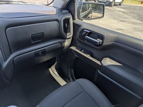 Used 2022 Chevrolet Silverado 1500 RST AWD/4WD image 17