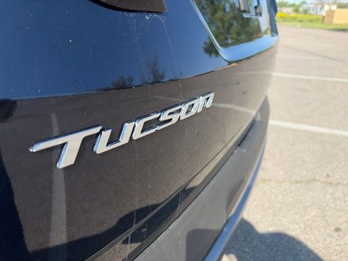 Used 2024 Hyundai Tucson Limited AWD/4WD image 13