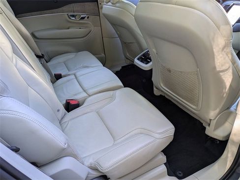 Certified 2023 Volvo XC90 B6 Ultimate image 26