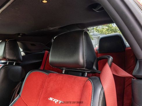 Used 2016 Dodge Challenger SRT Hellcat RWD image 36