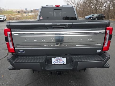 Certified 2024 Ford F250 Platinum image 13