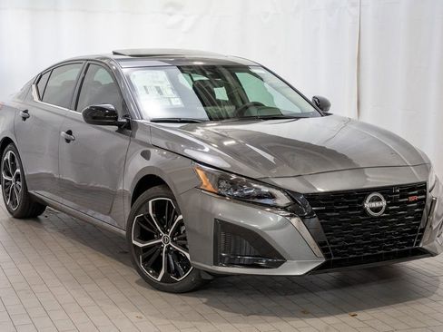 New 2025 Nissan Altima 2.5 SR w/ SR Premium Package image 1