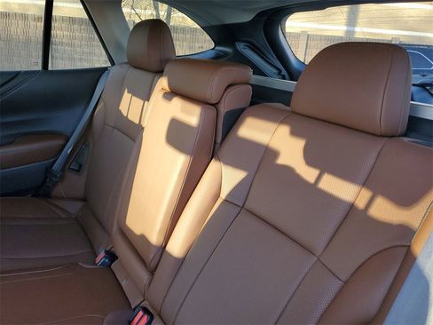 Used 2020 Subaru Outback Touring image 26
