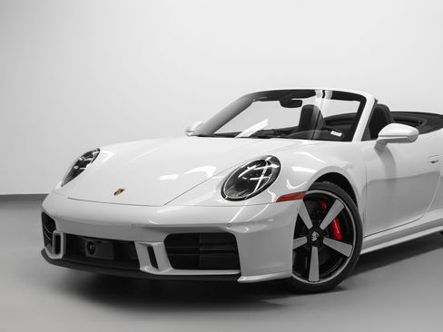 Certified 2025 Porsche 911 Carrera S RWD image 7
