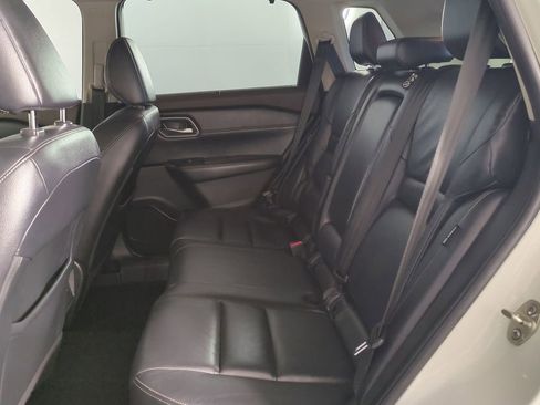 Used 2021 Nissan Rogue SL FWD image 16