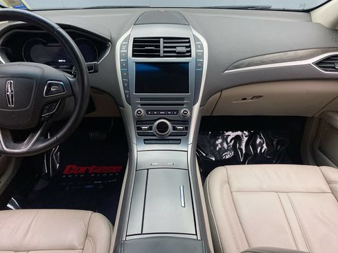 Used 2017 Lincoln MKZ Select w/ Select Plus Package FWD image 20