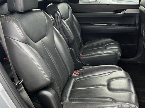 Used 2020 Hyundai Palisade SEL w/ Premium Package FWD image 19