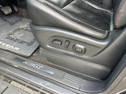Used 2021 Nissan Titan PRO-4X w/ Pro-4x Convenience Package image 30