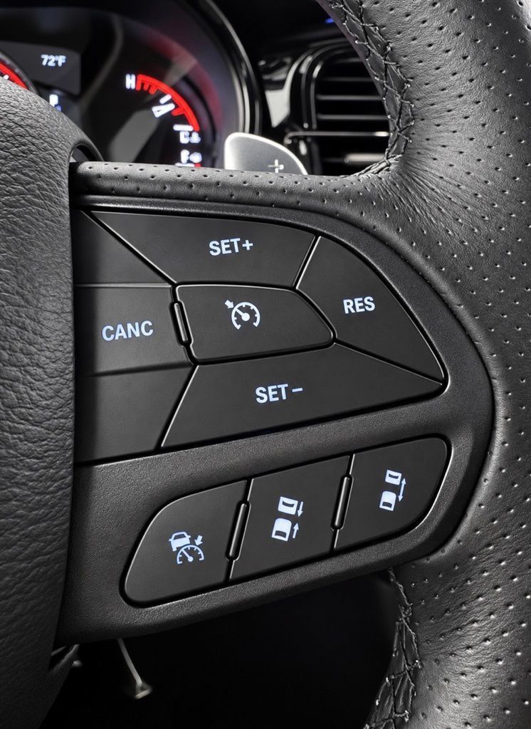 Used 2023 Dodge Durango R/T w/ Tow 'N Go Package AWD/4WD image 49