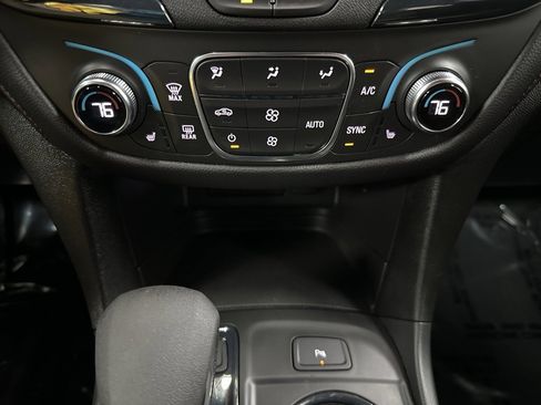 Used 2024 Chevrolet Equinox RS image 26