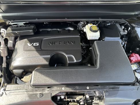 Used 2017 Nissan Pathfinder SL w/ SL Tech Package AWD/4WD image 20