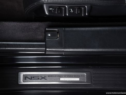 Used 1992 Acura NSX image 30