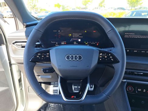 New 2025 Audi SQ5 Premium Plus image 19