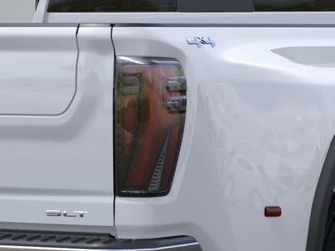 New 2026 GMC Sierra 3500 SLT w/ Texas SLT Premium Package image 11