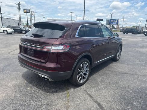 Used 2023 Lincoln Nautilus Reserve AWD/4WD image 6