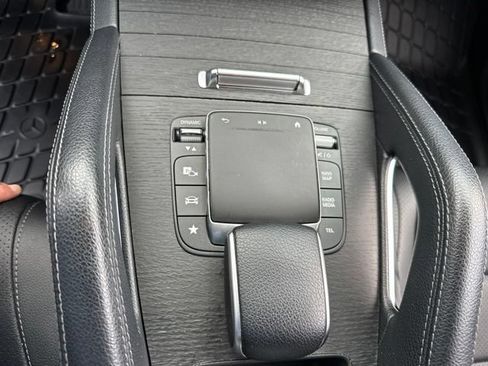 Certified 2021 Mercedes-Benz GLE 350 image 16