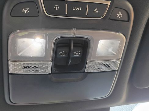 Used 2022 Kia Telluride SX w/ Towing Package AWD/4WD image 20