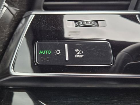 Used 2021 Audi Q7 3.0T Prestige AWD/4WD image 28