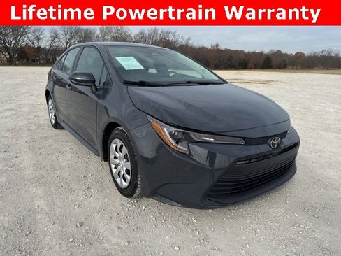 Used 2024 Toyota Corolla LE image 7