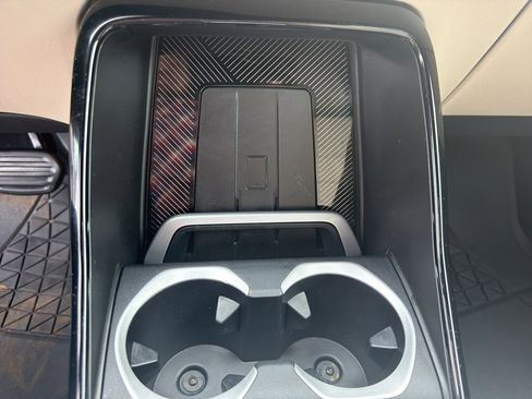 Used 2025 BMW X1 xDrive28i w/ Technology Package image 36