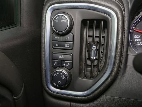 Used 2022 Chevrolet Silverado 1500 LT AWD/4WD image 30