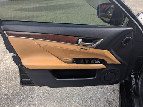 Used 2015 Lexus GS 350 w/ Premium Package image 9