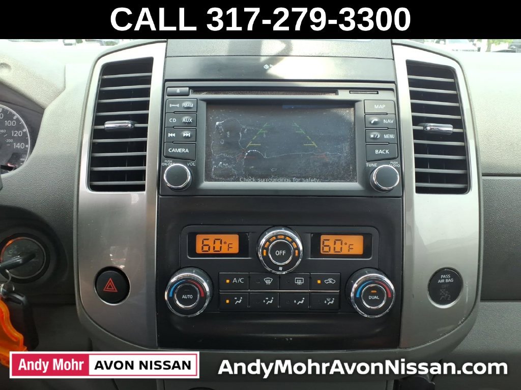 Used 2013 Nissan Frontier SL w/ Moonroof Pkg AWD/4WD image 24