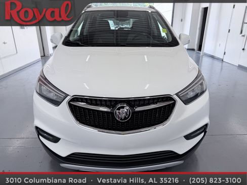 Used 2018 Buick Encore Sport Touring w/ Safety Package FWD image 2