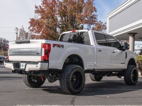 Used 2019 Ford F350 Limited image 7