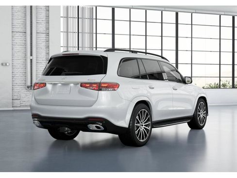 New 2026 Mercedes-Benz GLS 580 4MATIC image 10