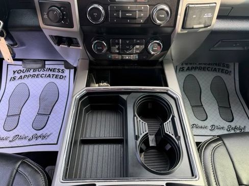 Used 2020 Ford F250 Lariat w/ Tremor Off-Road Package AWD/4WD image 28