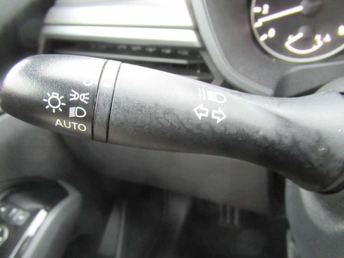 Used 2023 Nissan Altima 2.5 SR image 28