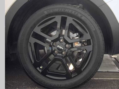 Used 2024 Kia Telluride EX X-Line AWD/4WD image 12