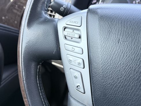 Used 2017 INFINITI QX80 4WD w/ Driver Assistance Package image 61