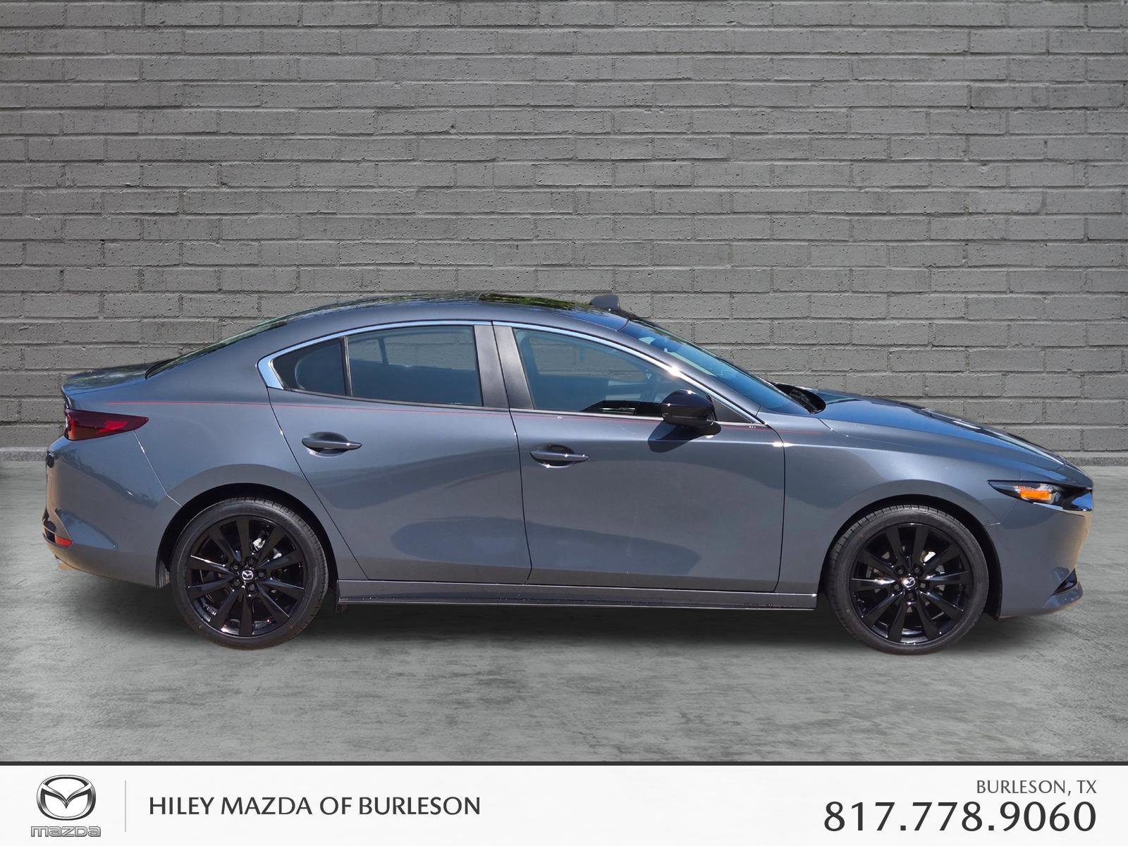 Used 2023 MAZDA MAZDA3 s FWD image 3