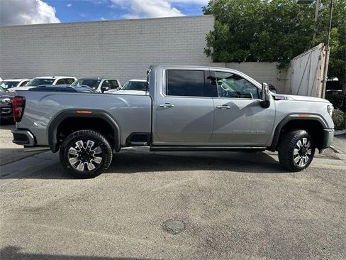 New 2026 GMC Sierra 2500 Denali image 3