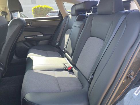 Used 2019 Honda Clarity Plug-In Hybrid image 19