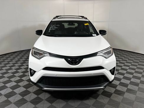 Used 2016 Toyota RAV4 SE w/ Advanced Technology Package AWD/4WD image 2