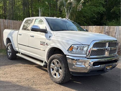 Used 2018 RAM 2500 Laramie AWD/4WD image 17