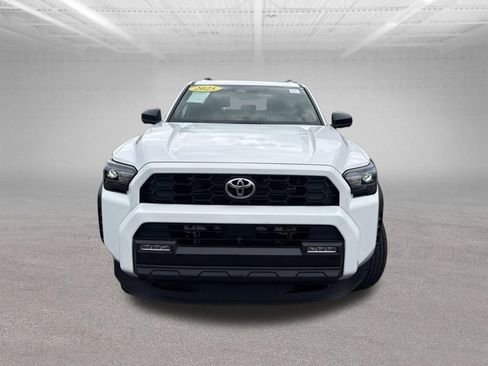 Used 2025 Toyota 4Runner TRD Off-Road Premium AWD/4WD image 54